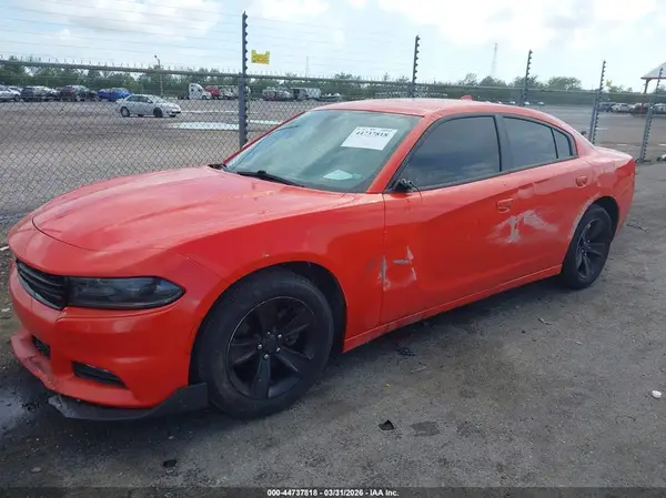 2C3CDXHG8HH523662 2017 DODGE CHARGER - Image 2