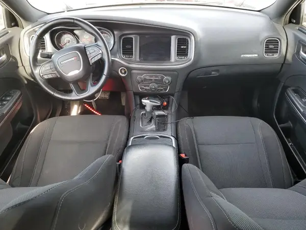 2C3CDXHG8HH569363 2017 DODGE CHARGER - Image 8