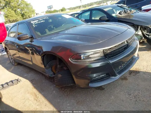 2C3CDXHG8HH572327 2017 DODGE CHARGER - Image 1