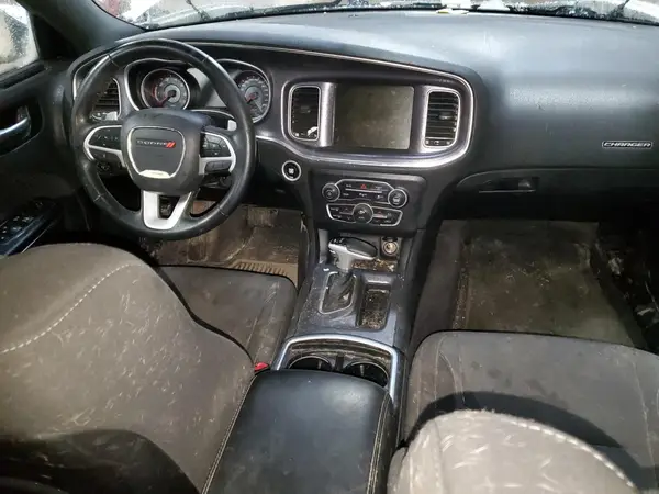 2C3CDXHG8HH641582 2017 DODGE CHARGER - Image 8
