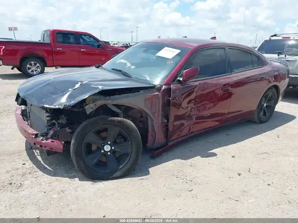 2C3CDXHG8JH114051 2018 DODGE CHARGER - Image 2