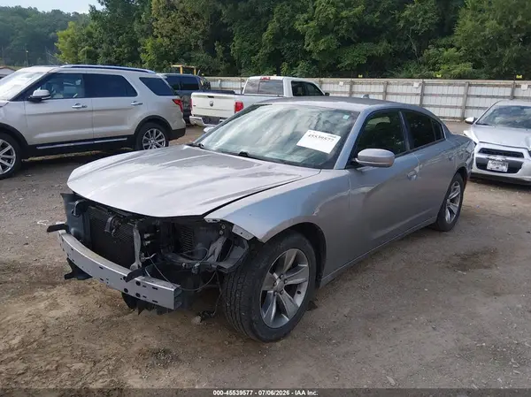 2C3CDXHG8JH143534 2018 DODGE CHARGER - Image 2