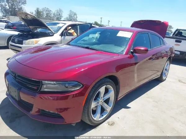 2C3CDXHG8JH147986 2018 DODGE CHARGER - Image 2