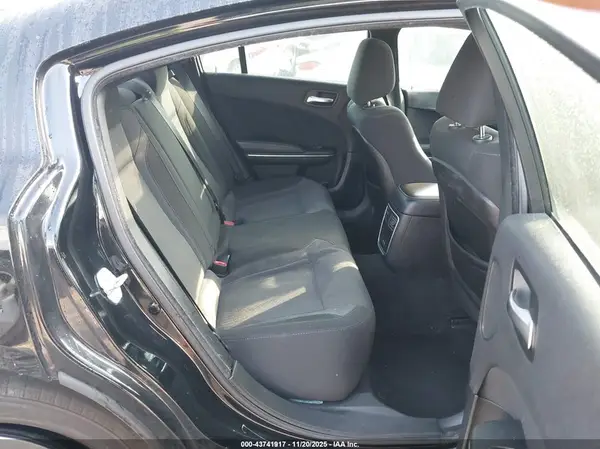 2C3CDXHG8JH157644 2018 DODGE CHARGER - Image 8