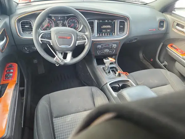 2C3CDXHG8JH157935 2018 DODGE CHARGER - Image 8