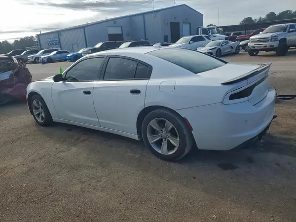 2C3CDXHG8JH176050 2018 DODGE CHARGER - Image 2