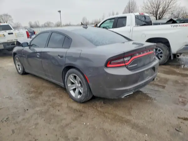 2C3CDXHG8JH176811 2018 DODGE CHARGER - Image 2