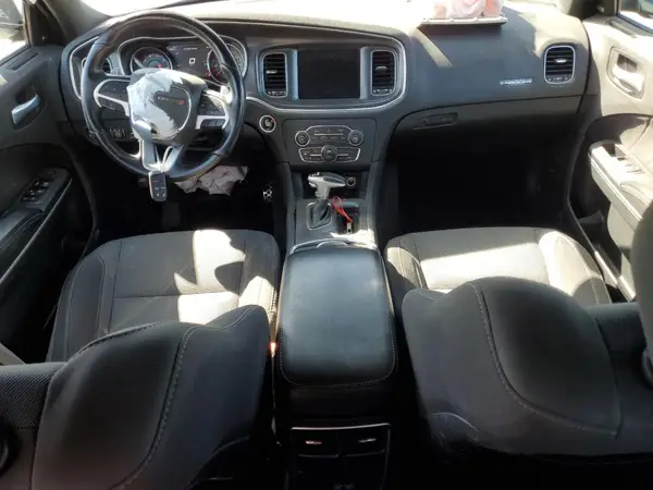 2C3CDXHG8JH221620 2018 DODGE CHARGER - Image 8