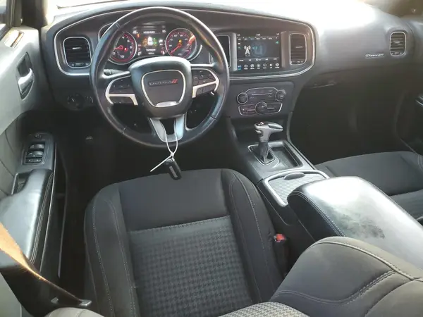2C3CDXHG8JH283132 2018 DODGE CHARGER - Image 8