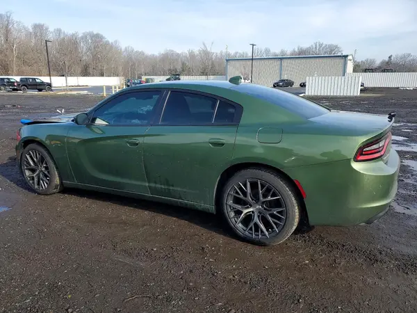 2C3CDXHG8JH298097 2018 DODGE CHARGER - Image 2
