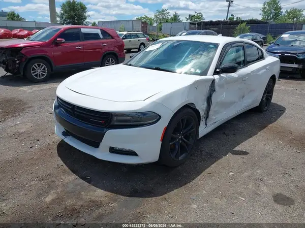 2C3CDXHG8JH336850 2018 DODGE CHARGER - Image 2
