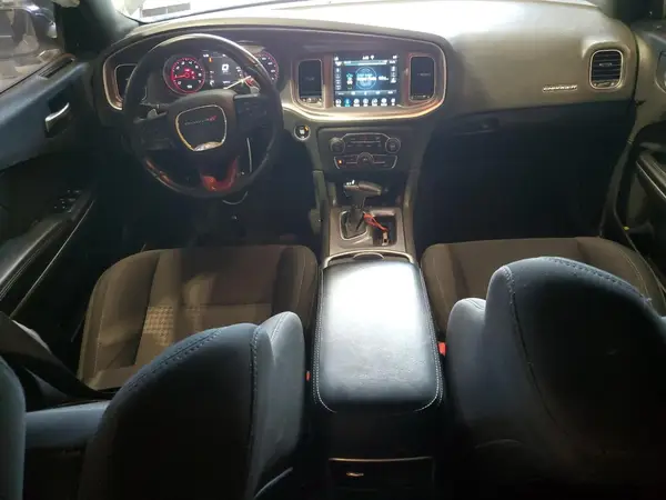 2C3CDXHG8KH535219 2019 DODGE CHARGER - Image 8
