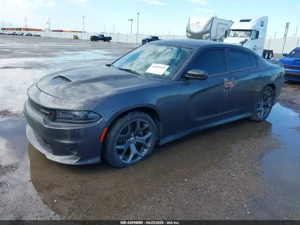 2C3CDXHG8KH584713 2019 DODGE CHARGER - Image 2