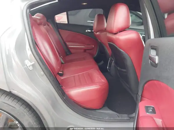 2C3CDXHG8KH597249 2019 DODGE CHARGER - Image 8
