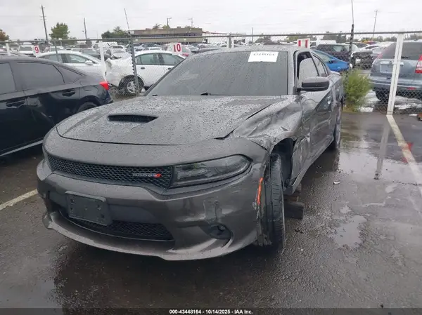 2C3CDXHG8KH609030 2019 DODGE CHARGER - Image 2