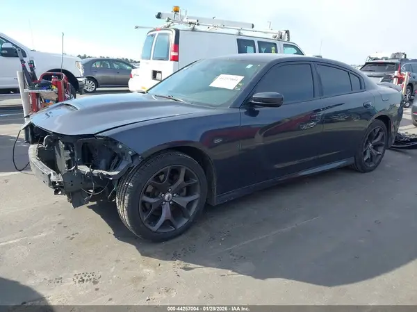 2C3CDXHG8KH609044 2019 DODGE CHARGER - Image 2