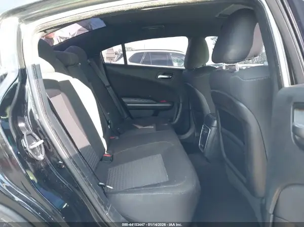2C3CDXHG8KH619296 2019 DODGE CHARGER - Image 8