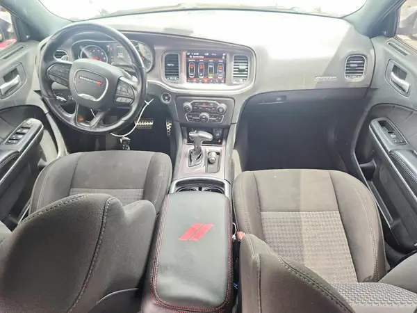 2C3CDXHG8KH736134 2019 DODGE CHARGER - Image 8