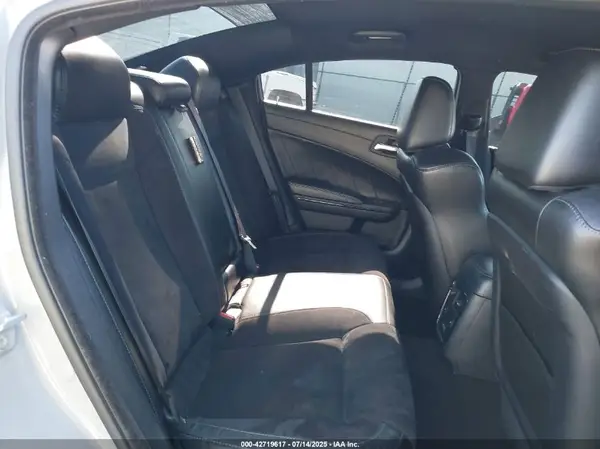 2C3CDXHG8MH518682 2021 DODGE CHARGER - Image 8