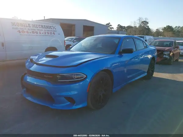 2C3CDXHG8PH598652 2023 DODGE CHARGER - Image 2