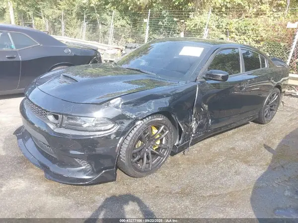 2C3CDXHG8PH619225 2023 DODGE CHARGER - Image 2