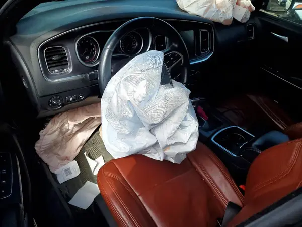 2C3CDXHG9GH104198 2016 DODGE CHARGER - Image 8