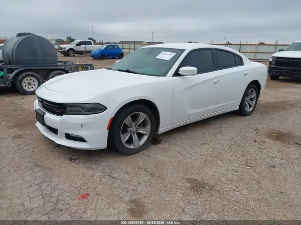 2C3CDXHG9GH186062 2016 DODGE CHARGER - Image 2