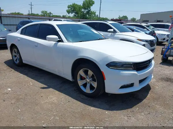 2C3CDXHG9GH210831 2016 DODGE CHARGER - Image 1
