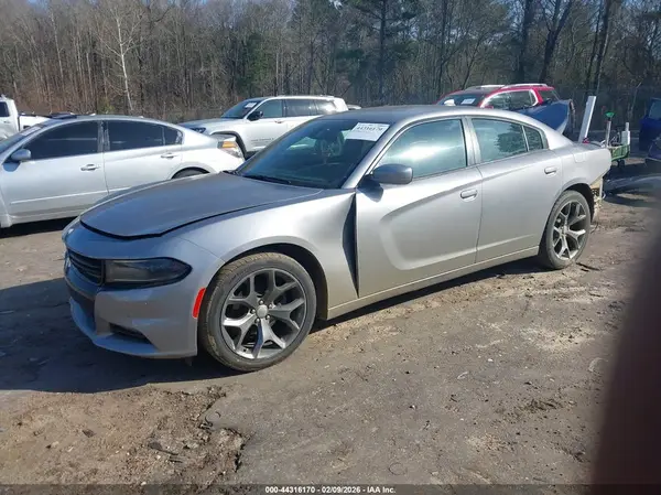 2C3CDXHG9GH251685 2016 DODGE CHARGER - Image 2