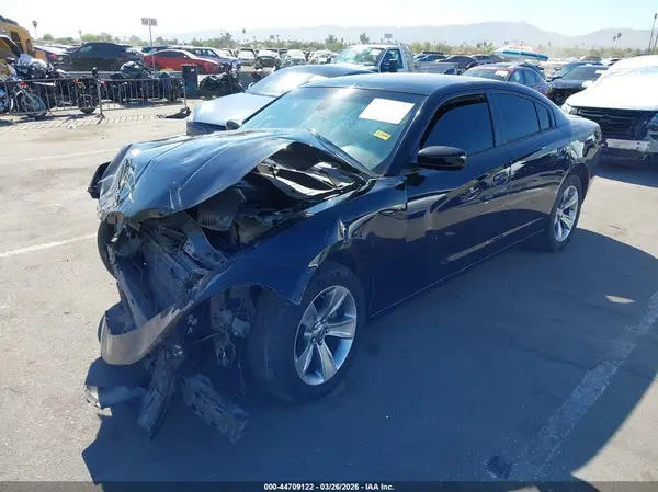 2C3CDXHG9GH258104 2016 DODGE CHARGER - Image 2