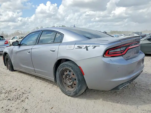 2C3CDXHG9GH258670 2016 DODGE CHARGER - Image 2