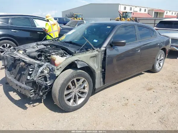 2C3CDXHG9GH281348 2016 DODGE CHARGER - Image 2