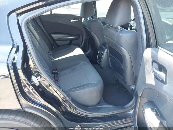 2C3CDXHG9GH357344 2016 DODGE CHARGER - Image 8