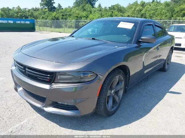 2C3CDXHG9HH514890 2017 DODGE CHARGER - Image 2