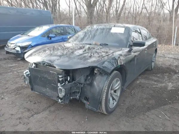 2C3CDXHG9HH522939 2017 DODGE CHARGER - Image 2