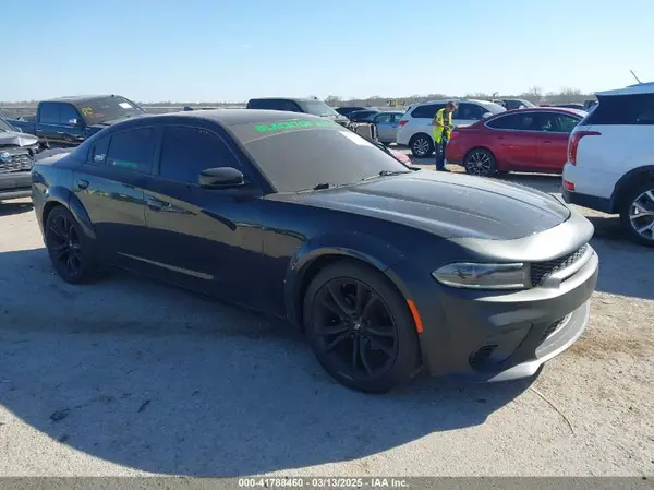2C3CDXHG9HH537764 2017 DODGE CHARGER - Image 1