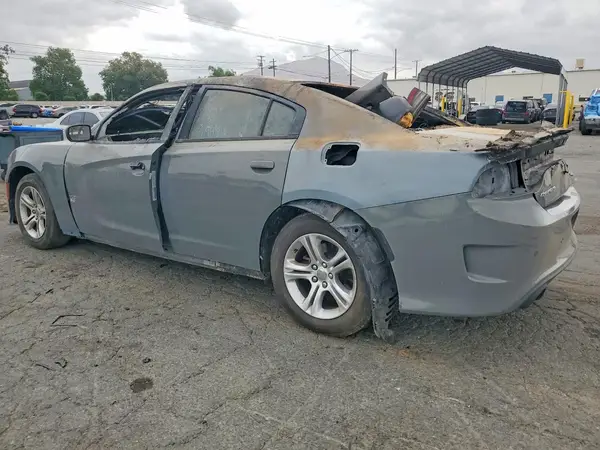 2C3CDXHG9HH549333 2017 DODGE CHARGER - Image 2