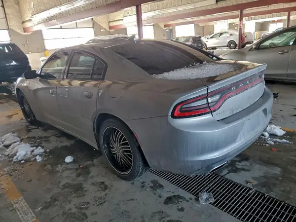 2C3CDXHG9HH562678 2017 DODGE CHARGER - Image 2