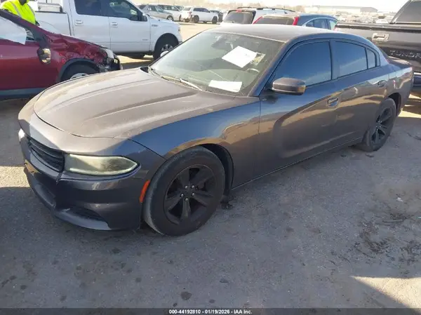 2C3CDXHG9HH567475 2017 DODGE CHARGER - Image 2