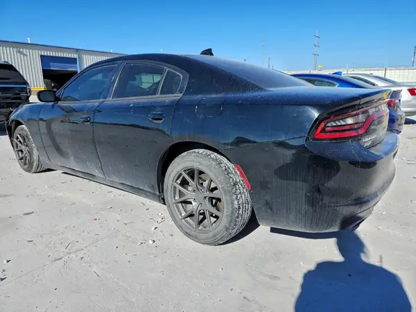2C3CDXHG9HH571915 2017 DODGE CHARGER - Image 2