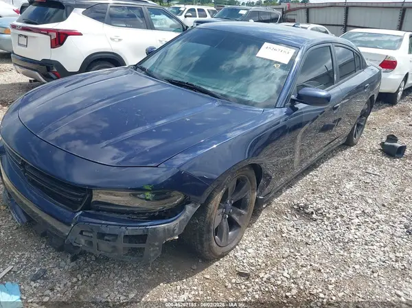 2C3CDXHG9HH575740 2017 DODGE CHARGER - Image 2