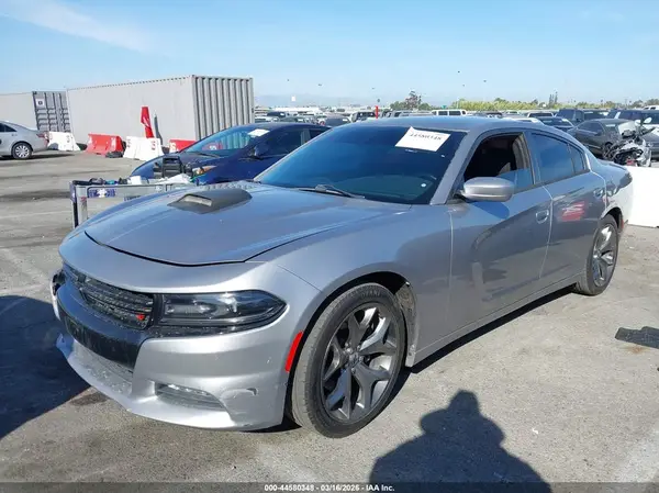 2C3CDXHG9HH581473 2017 DODGE CHARGER - Image 2
