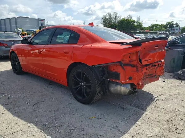 2C3CDXHG9HH585197 2017 DODGE CHARGER - Image 2