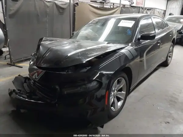 2C3CDXHG9HH589427 2017 DODGE CHARGER - Image 2