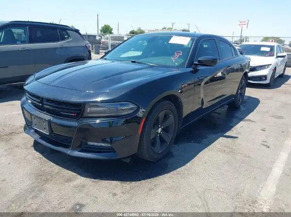2C3CDXHG9HH593297 2017 DODGE CHARGER - Image 2