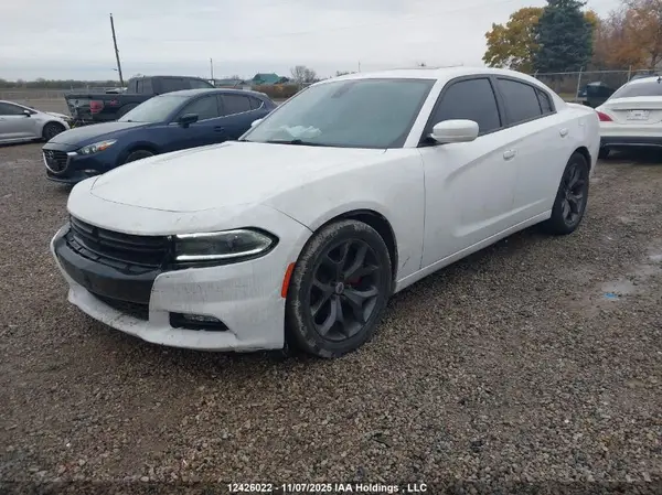 2C3CDXHG9HH641672 2017 DODGE CHARGER - Image 2