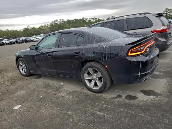 2C3CDXHG9JH113362 2018 DODGE CHARGER - Image 2