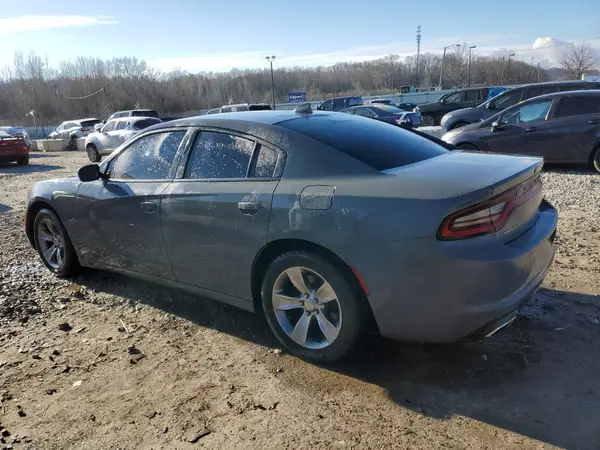 2C3CDXHG9JH124426 2018 DODGE CHARGER - Image 2