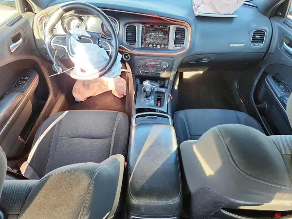 2C3CDXHG9JH143719 2018 DODGE CHARGER - Image 8