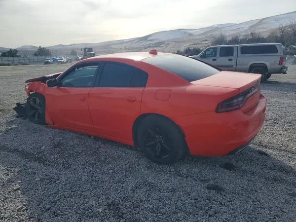 2C3CDXHG9JH147074 2018 DODGE CHARGER - Image 2